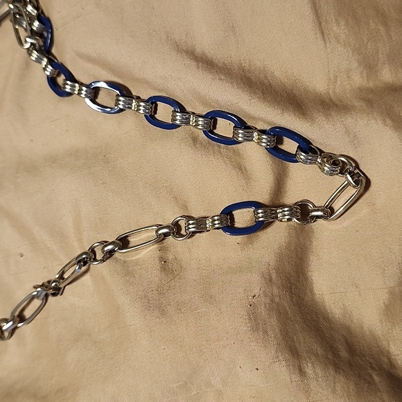 Necklace - Picture 2 of 2